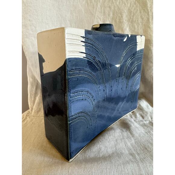 Blue Swirl Vase Rectangle Hand painted signed modern one flower 7x8.5x2.5”Asian - Picture 7 of 16